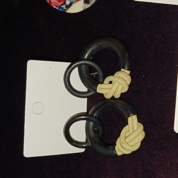 Set of 5 earrings - Picture 2 of 6